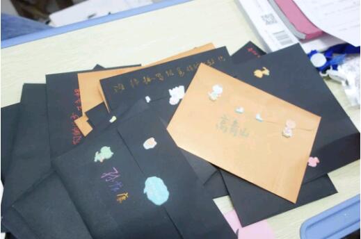 ݱB(nio)B194L(zhng)(hu)Уc(i)ͬУ