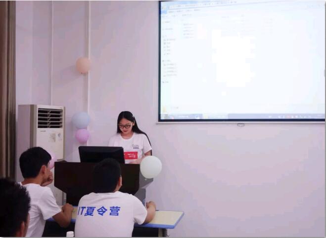 鄭州北大青鳥翔天信鴿夏令營(yíng)第一期圓滿結(jié)束