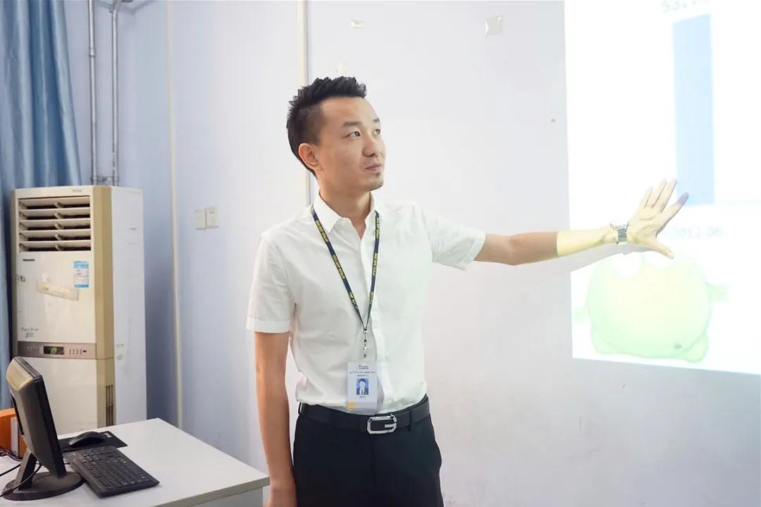 鄭州北大青鳥翔天信鴿教學怎么樣