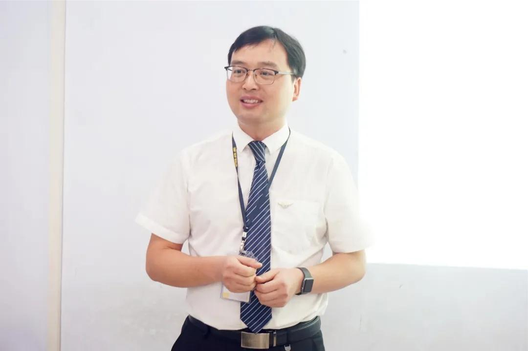 鄭州北大青鳥翔天信鴿教學怎么樣