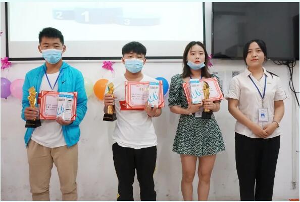 鄭州北大青鳥翔天信鴿2020年第一期IT夏令營圓滿閉營