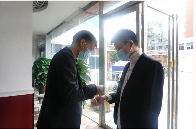 熱烈歡迎鄭州北大青鳥翔天信鴿學員們開學報到