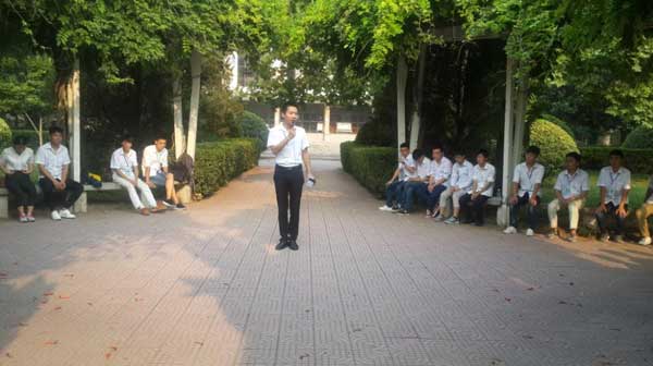 鄭州北大青鳥(niǎo)晨練