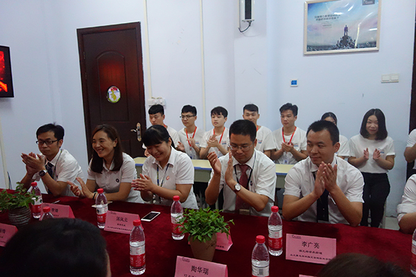 鄭州北大青鳥翔天信鴿與河南意萊享科技校企合作簽約儀式圓滿成功